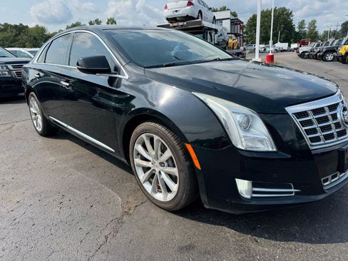 Used 2013 Cadillac XTS Luxury FWD image 12