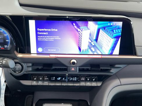 New 2026 Toyota Crown Signia AWD/4WD image 23