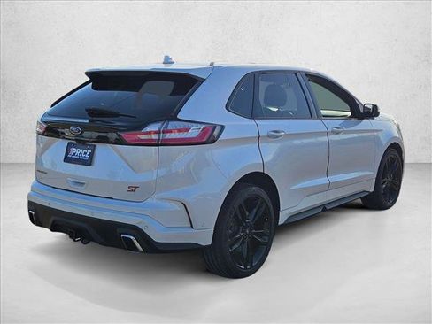 Used 2019 Ford Edge ST w/ Equipment Group 401A image 5