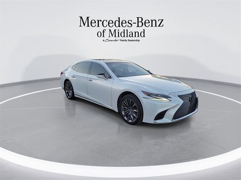 Used 2018 Lexus LS 500 AWD image 2