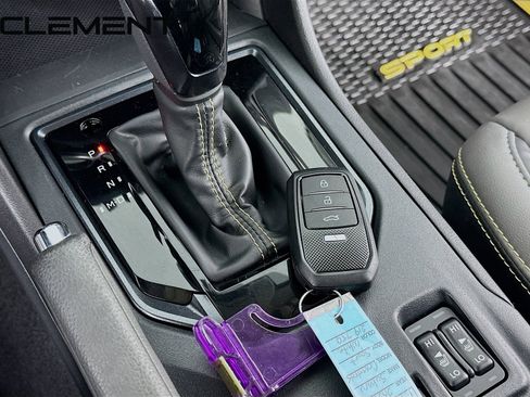 Used 2022 Subaru Crosstrek 2.5i Sport w/ Moonroof Package image 24