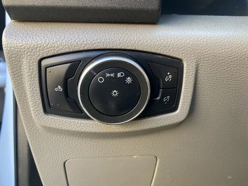 Used 2017 Ford F250 XL w/ Power Equipment Group image 19