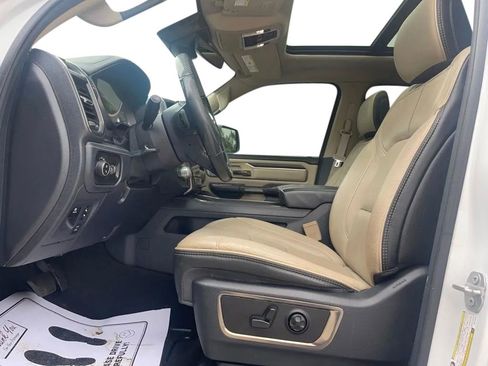 Used 2019 RAM 1500 Limited AWD/4WD image 12