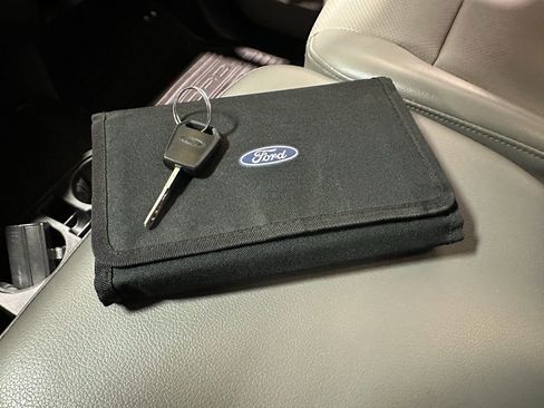 Used 2019 Ford F250 XL image 26