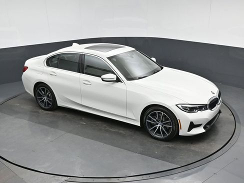 Used 2019 BMW 330i xDrive Sedan w/ Convenience Package AWD/4WD image 54