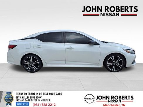 Used 2023 Nissan Sentra SR w/ Electronics Package FWD image 25