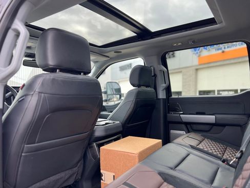 New 2025 Ford F250 Lariat w/ Lariat Ultimate Package image 28