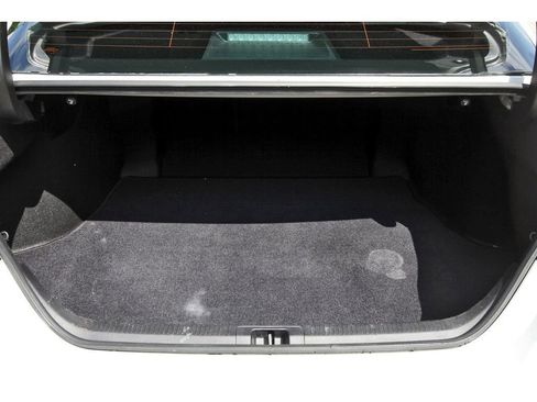 Used 2023 Toyota Camry SE w/ Convenience Package FWD image 6