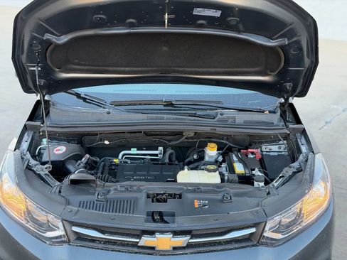 Used 2020 Chevrolet Trax LS image 16