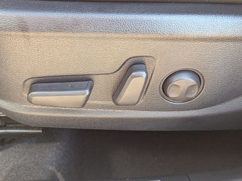 Certified 2023 Kia Soul S image 21