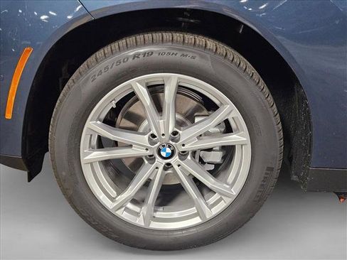 Used 2025 BMW X3 xDrive30i w/ Convenience Package image 10