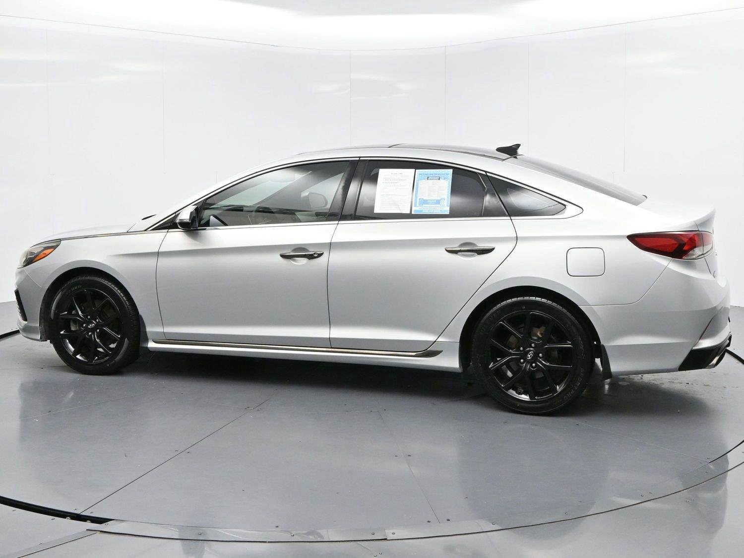 Used 2019 Hyundai Sonata Limited FWD image 5