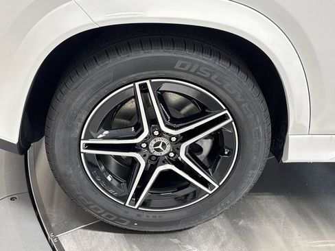 New 2026 Mercedes-Benz GLE 450 4MATIC image 18