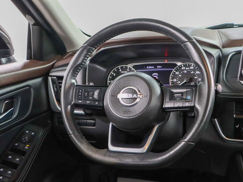 Used 2023 Nissan Rogue SV w/ SV Premium B Package FWD image 12