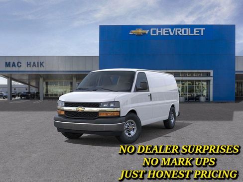 New 2026 Chevrolet Express 2500 w/ Driver Convenience Package RWD image 8