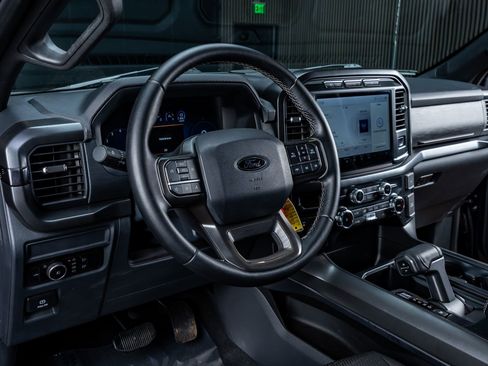 Used 2024 Ford F150 XLT w/ XLT Black Appearance Package image 17