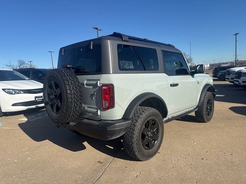 Used 2024 Ford Bronco Black Diamond image 4