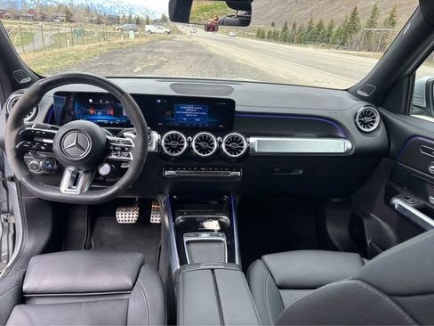 Used 2024 Mercedes-Benz GLB 35 AMG 4MATIC image 23