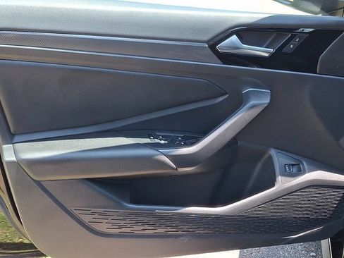 Used 2019 Volkswagen Jetta GLI FWD image 12