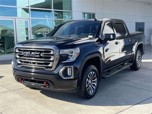 Used 2020 GMC Sierra 1500 AT4 w/ AT4 Premium Package image 2