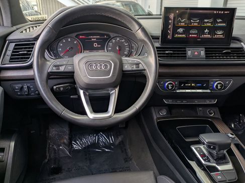 Used 2023 Audi Q5 2.0T Premium w/ Convenience Package AWD/4WD image 8