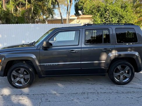 Used 2015 Jeep Patriot High Altitude image 3