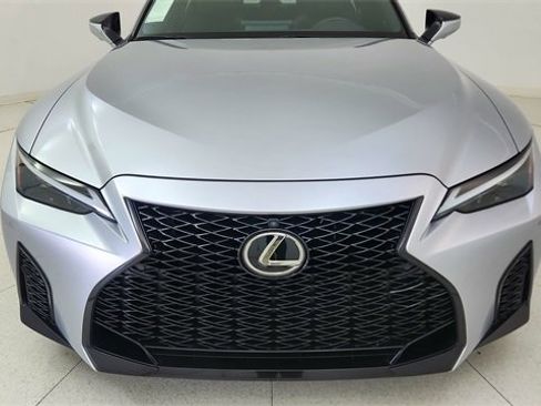 Used 2023 Lexus IS 350 F Sport image 8