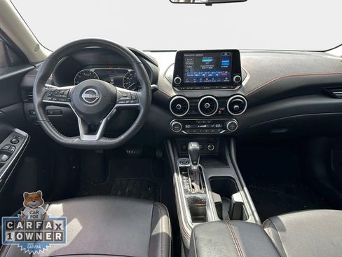 Used 2024 Nissan Sentra SR w/ SR Premium Package FWD image 17