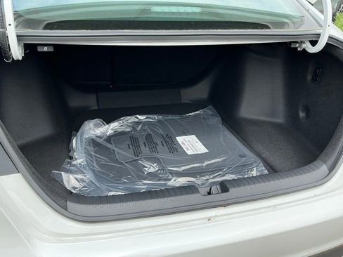 New 2026 Honda Accord SE image 6