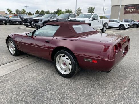 Used 1993 Chevrolet Corvette Convertible image 36