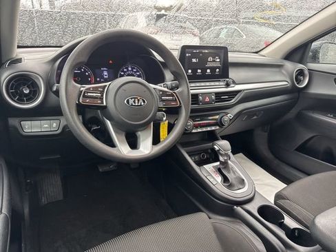 Used 2019 Kia Forte LXS image 12