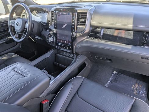 Used 2025 RAM 1500 Limited w/ Body Color Bumper Group image 39