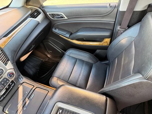 Used 2017 GMC Yukon Denali AWD/4WD image 59