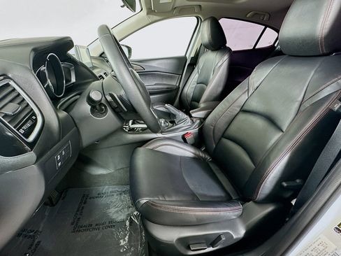 Used 2015 MAZDA MAZDA3 s Touring image 18