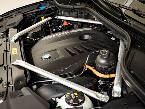 New 2026 BMW X5 xDrive50e w/ M Sport Package AWD/4WD image 49