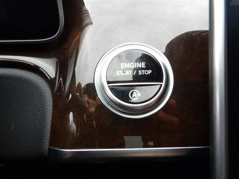 Used 2021 Mercedes-Benz S 580 4MATIC Sedan image 24