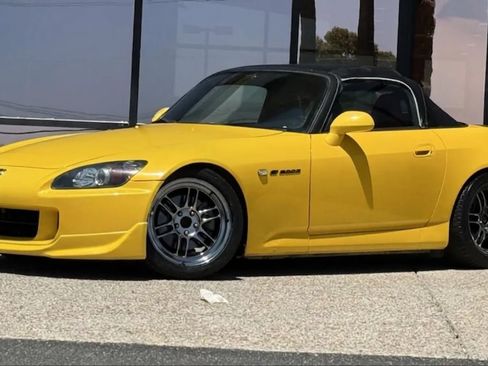 Used 2002 Honda S2000 image 5