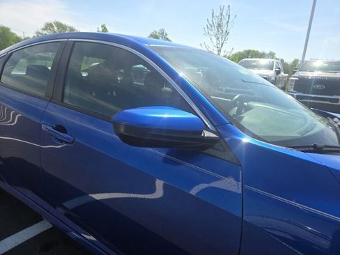 Used 2021 Honda Civic Sport image 5