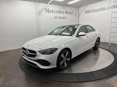 Used 2025 Mercedes-Benz C 300 Sedan image 3