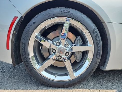 Used 2014 Chevrolet Corvette Stingray Convertible w/ 2LT Preferred Equipment Group RWD image 24