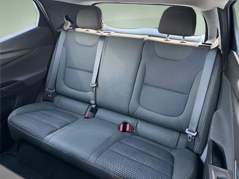 Used 2023 Chevrolet Bolt EUV LT image 36