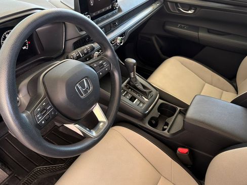 Used 2025 Honda CR-V EX image 10