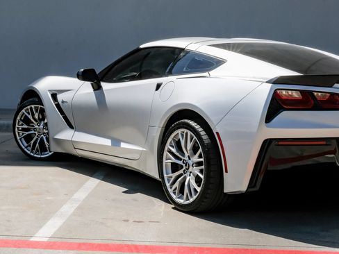 Used 2016 Chevrolet Corvette Stingray Coupe w/ 2LT Preferred Equipment Group RWD image 14