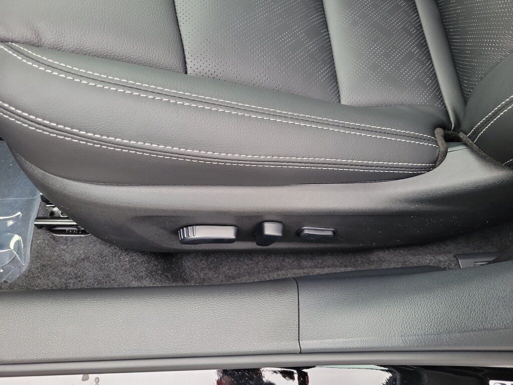 New 2026 Nissan Altima 2.5 SV FWD image 18
