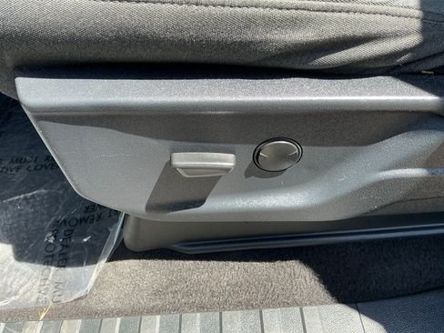 Used 2023 Ford F150 XLT RWD image 20