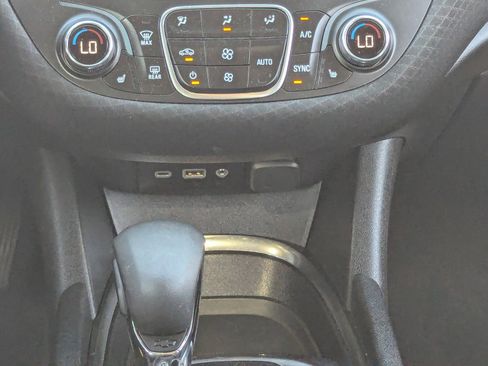 Used 2023 Chevrolet Malibu LT image 19