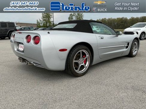 Used 1998 Chevrolet Corvette Convertible w/ Memory Pkg image 3