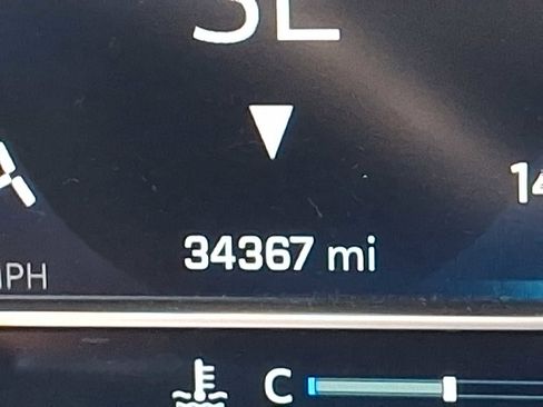 Used 2023 Chevrolet Silverado 1500 LT AWD/4WD image 19