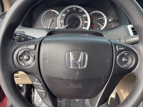 Used 2015 Honda Accord LX image 17