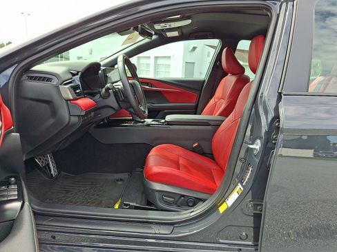 Certified 2025 Toyota Camry XSE AWD/4WD image 15